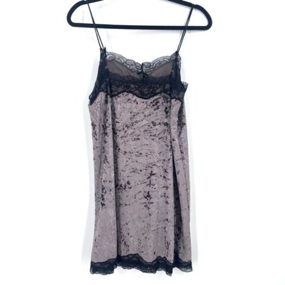 Essue Champagne Velvet Lace Slip Spaghetti Strap Mini Dress Size Small - Picture 3 of 10